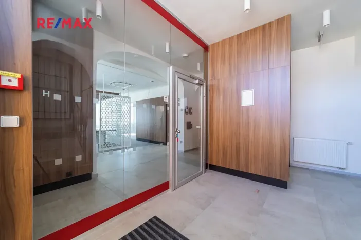 Prodej obchodního prostoru, Králíky, 5. května, 519 m2