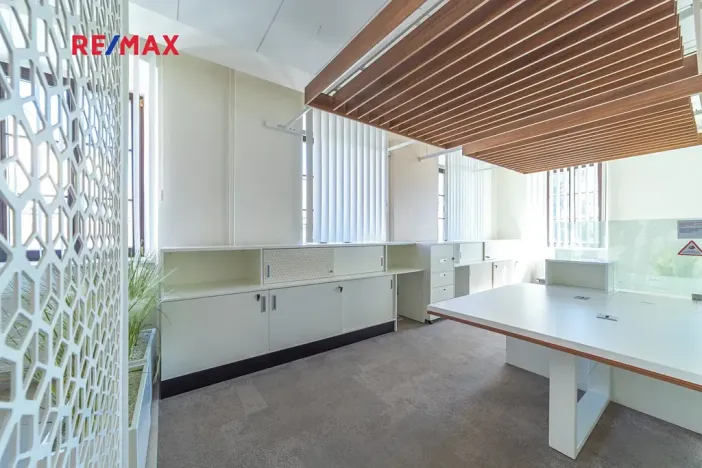 Prodej obchodního prostoru, Králíky, 5. května, 519 m2