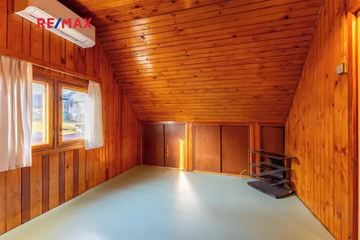 Prodej chaty, Okoř, 70 m2