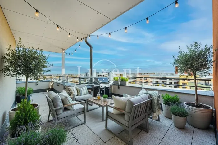 Prodej bytu 2+kk, Praha - Čakovice, Tryskovická, 62 m2