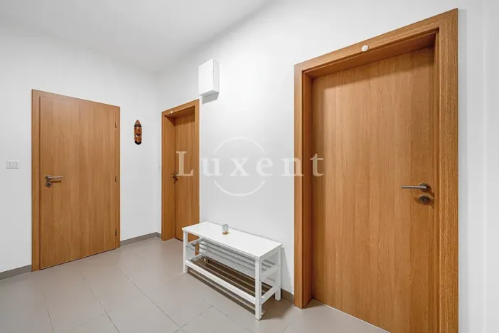 Prodej bytu 2+kk, Praha - Čakovice, Tryskovická, 62 m2