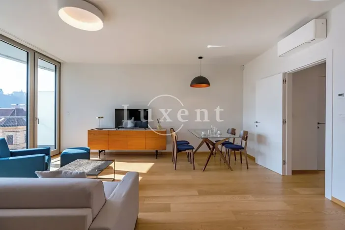 Pronájem bytu 2+kk, Praha - Smíchov, Holečkova, 62 m2