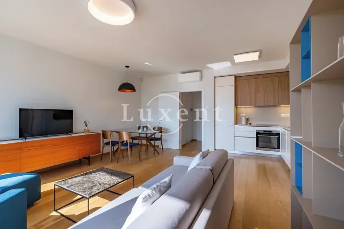 Pronájem bytu 2+kk, Praha - Smíchov, Holečkova, 62 m2