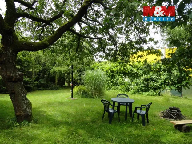 Pronájem chaty, Heřmanův Městec, Na Ježkovce, 387 m2