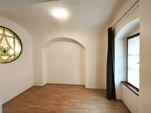 Pronájem bytu 2+1, Praha - Hradčany, Úvoz, 65 m2