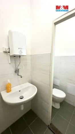 Pronájem restaurace, Batelov, Jihlavská, 37 m2