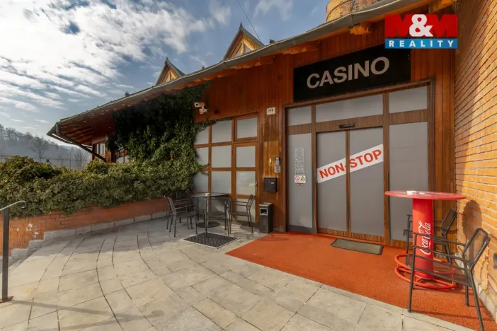 Prodej restaurace, Černotín, 2100 m2