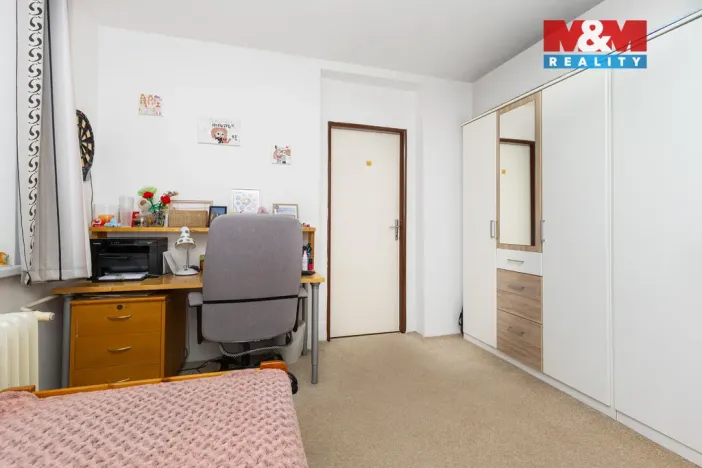 Prodej bytu 3+1, Pardubice - Bílé Předměstí, Na Drážce, 70 m2