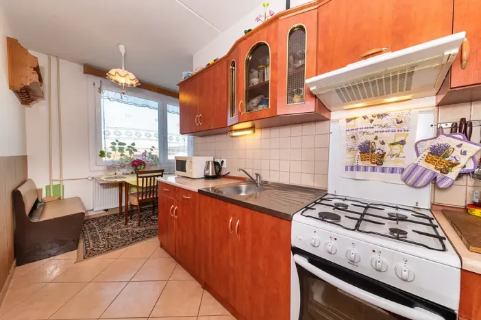 Prodej bytu 2+1, Přeštice, Tř. 1. máje, 52 m2