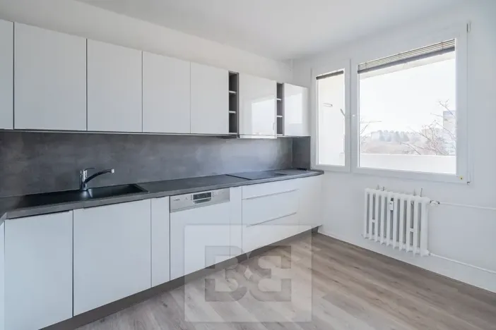 Pronájem bytu 3+1, Praha - Střížkov, Jablonecká, 70 m2