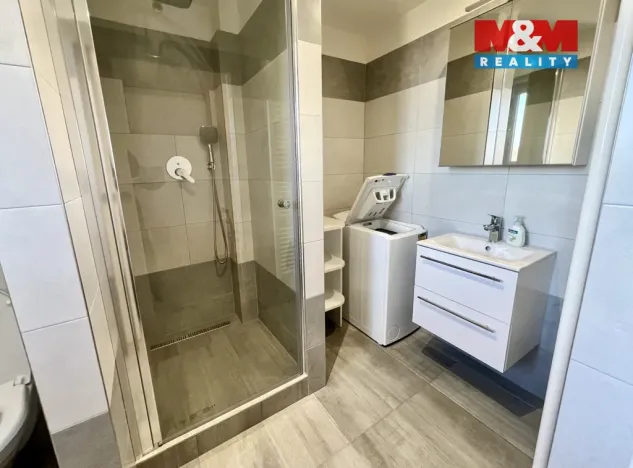 Pronájem bytu 2+1, Praha - Smíchov, Franty Kocourka, 55 m2