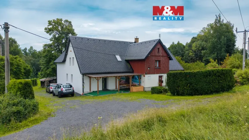 Prodej rodinného domu, Pěnčín, 323 m2