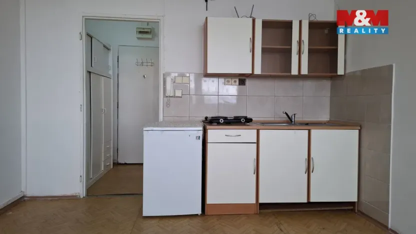 Pronájem bytu 1+kk, Kopřivnice, Záhumenní, 20 m2