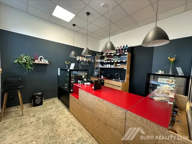 Pronájem restaurace, Zlín, třída Tomáše Bati, 18 m2
