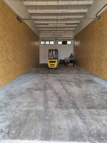 Pronájem skladu, Brno, Kaštanová, 108 m2