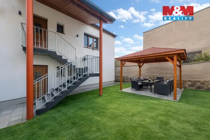 Prodej rodinného domu, Vodochody, U Studánky, 135 m2