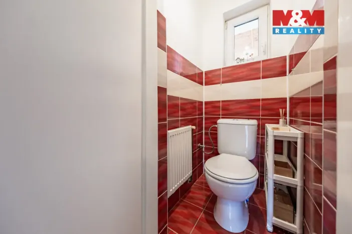 Prodej rodinného domu, Vodochody, U Studánky, 135 m2