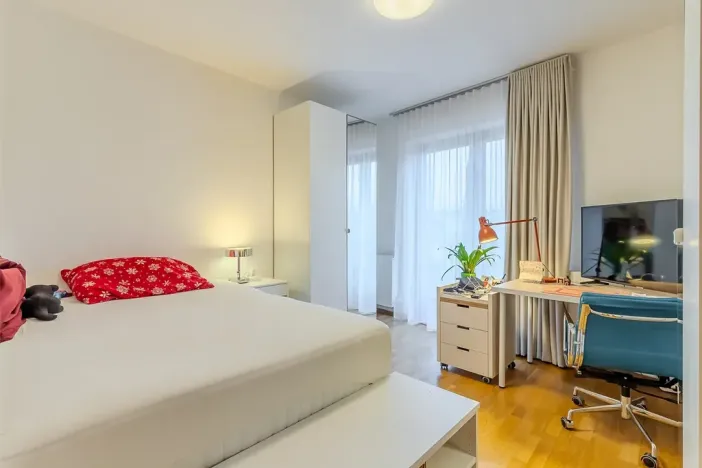 Pronájem bytu 5+kk, Praha - Podolí, Na hřebenech II, 172 m2