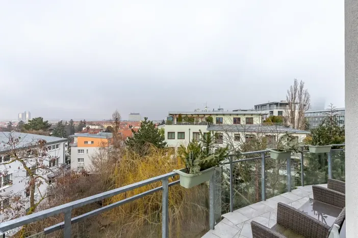 Pronájem bytu 5+kk, Praha - Podolí, Na hřebenech II, 172 m2