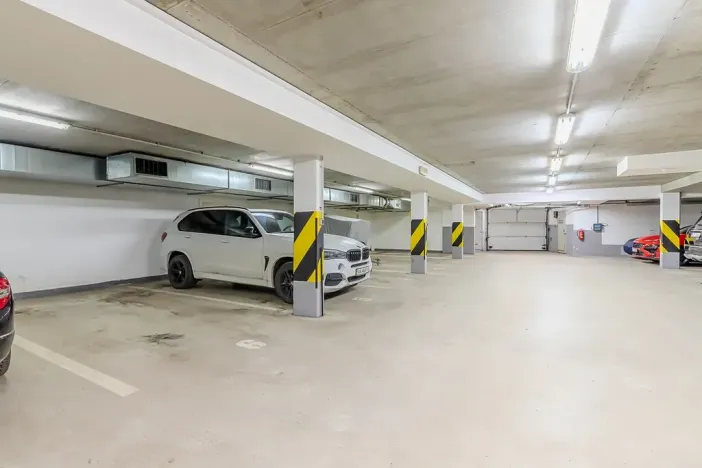 Pronájem bytu 5+kk, Praha - Podolí, Na hřebenech II, 172 m2