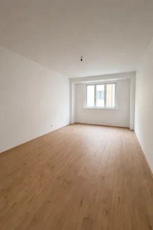 Pronájem bytu 1+kk, Praha - Holešovice, Poupětova, 35 m2