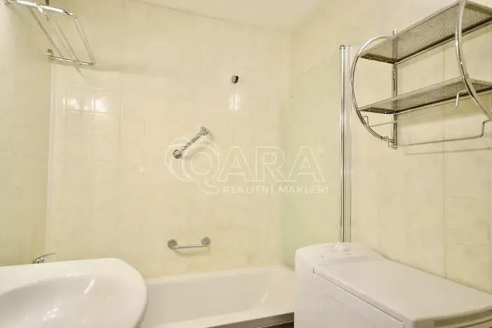 Pronájem bytu 3+1, Praha - Čimice, Křivenická, 72 m2