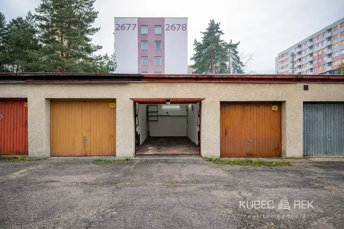 Pronájem garáže, Tábor, Náchodská, 19 m2