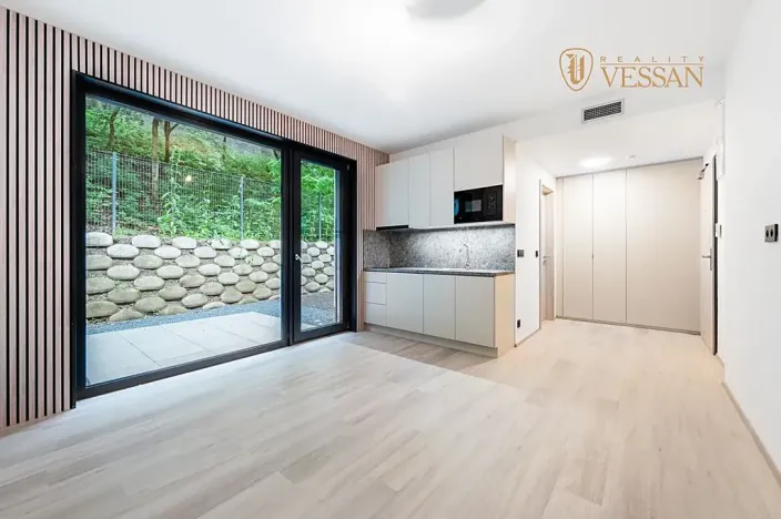 Prodej bytu 1+kk, Praha - Hlubočepy, Na Zlíchově, 26 m2