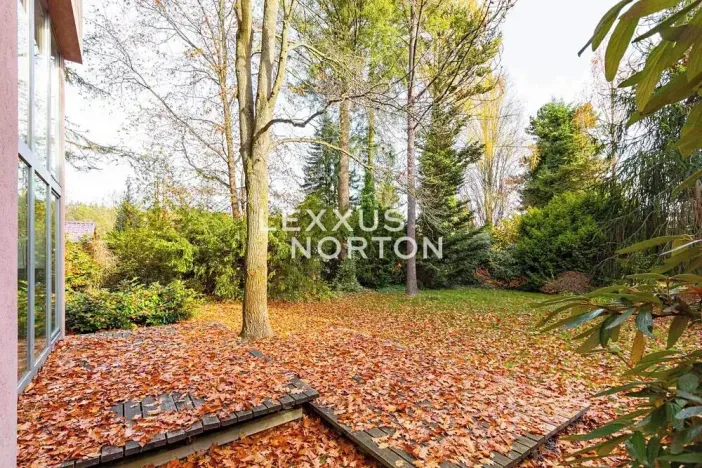 Prodej rodinného domu, Mukařov, Lesní, 178 m2