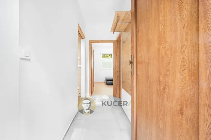 Prodej chaty, Štěchovice, 160 m2