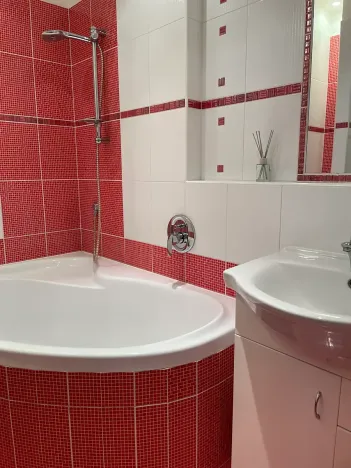 Pronájem bytu 1+1, Holešov, Hanácká, 33 m2