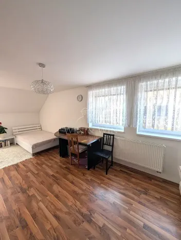 Prodej rodinného domu, Babice, Okružní, 141 m2