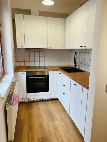 Pronájem bytu 1+1, Praha - Žižkov, Husitská, 34 m2