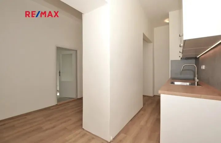 Pronájem bytu 2+1, Plzeň, Hálkova, 62 m2