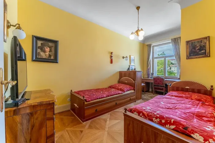 Pronájem bytu 3+1, Praha - Malá Strana, U lužického semináře, 111 m2