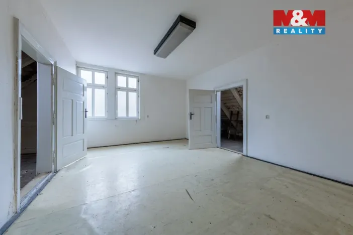 Prodej rodinného domu, Kraslice, B. Smetany, 710 m2