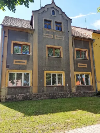 Prodej rodinného domu, Vroutek, Kryrská, 215 m2