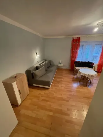 Pronájem bytu 1+kk, Třebotov, Karlštejnská, 30 m2