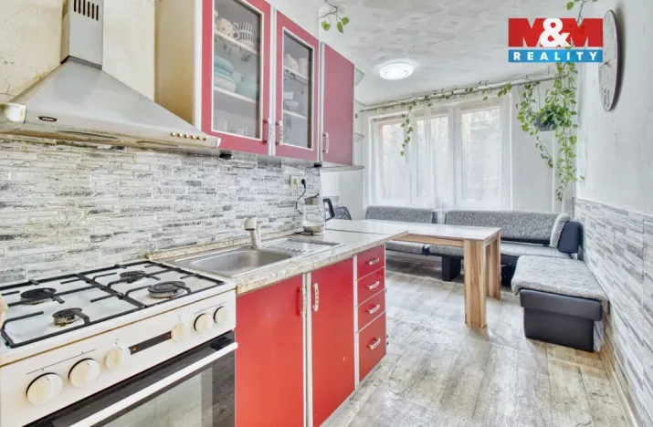 Prodej bytu 2+1, Chomutov, Kamenná, 68 m2