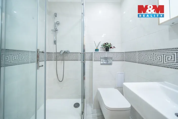 Pronájem bytu 1+kk, Praha - Nusle, náměstí Bratří Synků, 23 m2