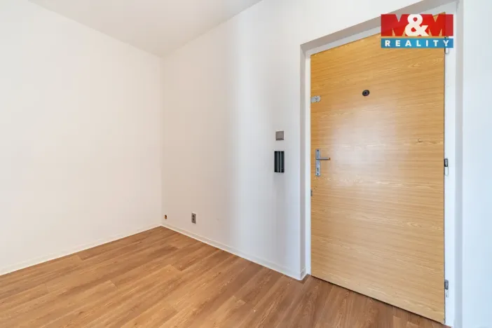 Pronájem bytu 2+1, Cheb, Boženy Němcové, 64 m2