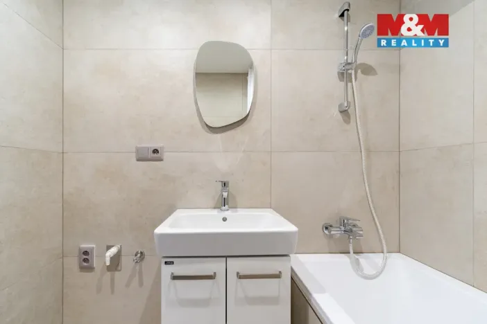 Pronájem bytu 2+1, Cheb, Boženy Němcové, 64 m2