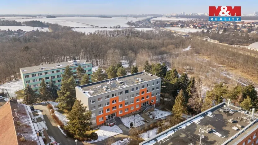 Prodej bytu 3+kk, Průhonice, Na Sídlišti III, 67 m2