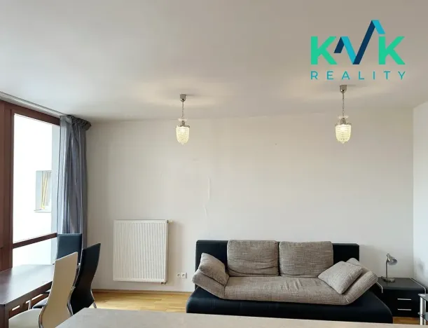 Pronájem bytu 2+kk, Karlovy Vary, Na Vyhlídce, 52 m2