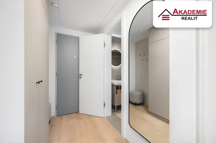 Pronájem bytu 2+kk, Brno, Bystrcká, 59 m2