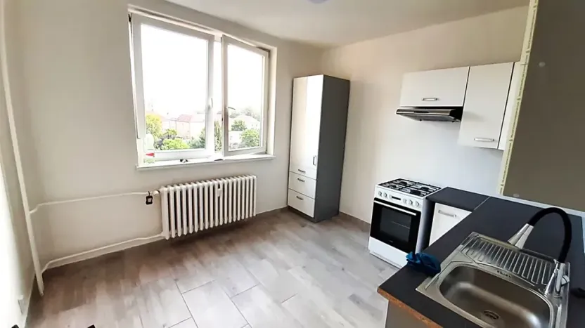 Pronájem bytu 2+1, Ostrava, Varenská, 66 m2