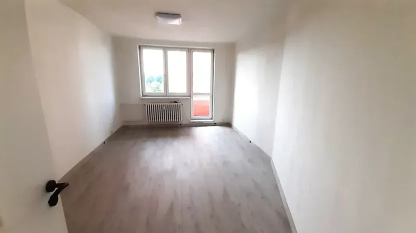 Pronájem bytu 2+1, Ostrava, Varenská, 66 m2