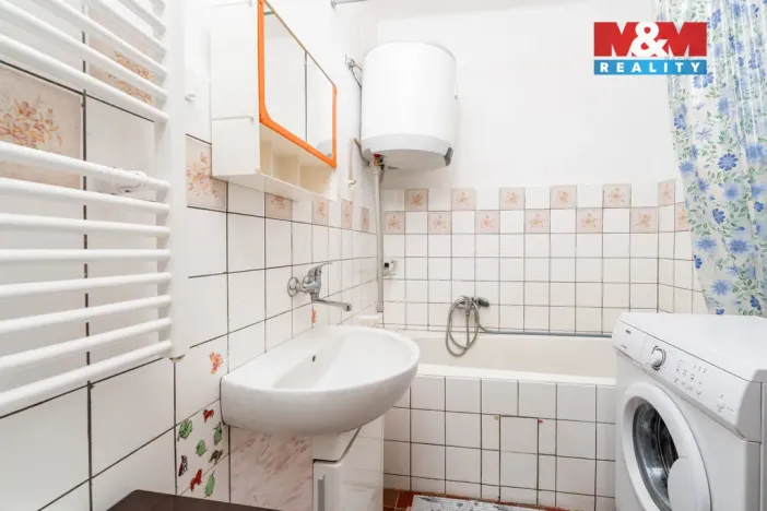 Prodej chalupy, Svratka, Partyzánská, 150 m2