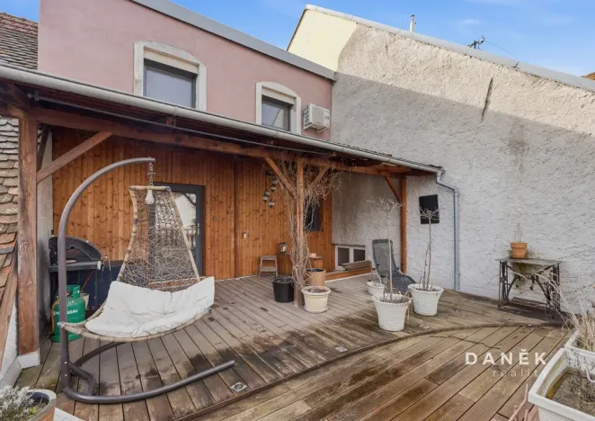 Prodej rodinného domu, Ivančice, Jana Schwarze, 210 m2