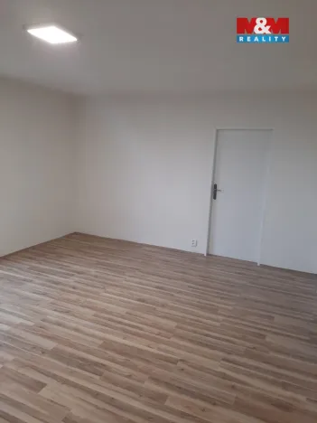 Pronájem bytu 3+kk, Staňkovice, Sídliště, 52 m2